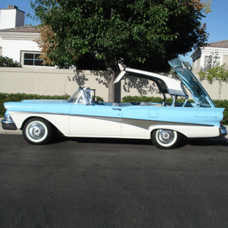 1958 Ford Skyliner Convertible - Blue and White