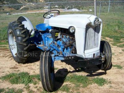1959 Ford Tractor, Blue and White
